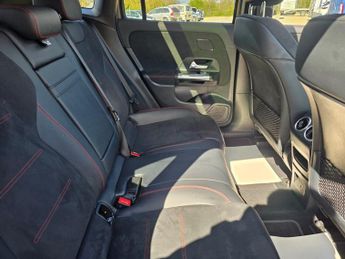 MERCEDES-BENZ EQA EQA 250 66.5kWh AMG Line (Premium) SUV 5dr Electric Auto (190 ps