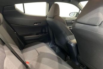 TOYOTA C-HR 1.8 VVT-h Icon SUV 5dr Petrol Hybrid CVT Euro 6 (s/s) (122 ps) R