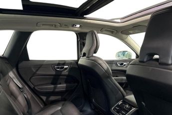 VOLVO XC60 2.0 B5 MHEV Inscription SUV 5dr Petrol Hybrid Auto Euro 6 (s/s) 