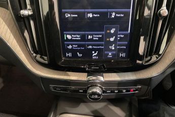 VOLVO XC60 2.0 B5 MHEV Inscription SUV 5dr Petrol Hybrid Auto Euro 6 (s/s) 