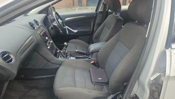 FORD MONDEO 2.0 Titanium Hatchback 5dr Petrol Manual (189 g/km, 143 bhp)