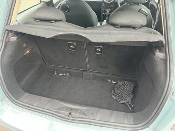 MINI HATCH 1.6 Cooper Hatchback 3dr Petrol Auto Euro 6 (122 ps)