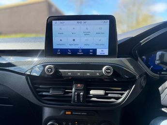 FORD KUGA 1.5 EcoBlue ST-Line SUV 5dr Diesel Auto Euro 6 (s/s) (120 ps)