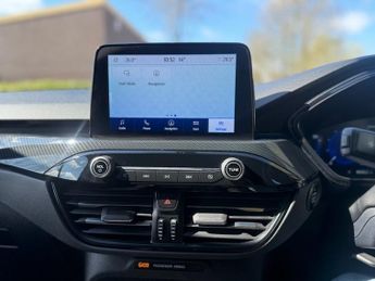 FORD KUGA 1.5 EcoBlue ST-Line SUV 5dr Diesel Auto Euro 6 (s/s) (120 ps)