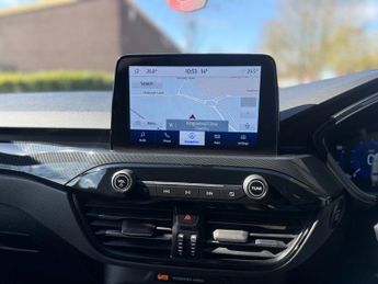 FORD KUGA 1.5 EcoBlue ST-Line SUV 5dr Diesel Auto Euro 6 (s/s) (120 ps)