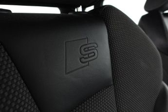 AUDI A3 1.4 TFSI CoD S line Sportback 5dr Petrol S Tronic Euro 6 (s/s) (