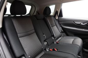 NISSAN X-TRAIL 1.3 DIG-T N-Connecta SUV 5dr Petrol DCT Auto Euro 6 (s/s) (160 p