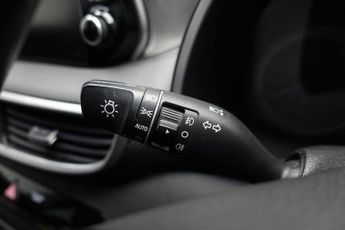 HYUNDAI TUCSON 1.6 CRDi MHEV SE Nav SUV 5dr Diesel Hybrid DCT Euro 6 (s/s) (136