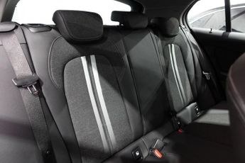BMW 1 SERIES 1.5 118i Sport (LCP) Hatchback 5dr Petrol DCT Euro 6 (s/s) (136 
