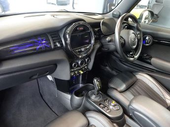 MINI Electric Hatch Cooper SE 32.6kWh Level 3 Hatchback 3dr Electric Auto (184 ps)