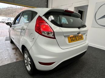 FORD FIESTA 1.25 Zetec Hatchback 5dr Petrol Manual Euro 6 (82 ps)