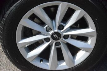 AUDI A3 1.0 TFSI 30 Technik Sportback 5dr Petrol Manual Euro 6 (s/s) (11