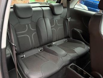 VAUXHALL ADAM 1.2 16v SLAM Hatchback 3dr Petrol Manual Euro 5 (70 ps)