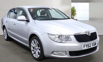 Skoda Superb 1.6 TDI SE GreenLine II Hatchback 5dr Diesel Manual Euro 5 (s/s)