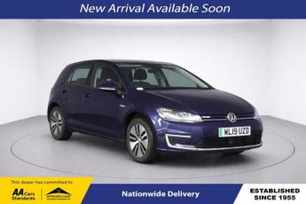 Volkswagen Golf 35.8kWh e-Golf Hatchback 5dr Electric Auto (136 ps)
