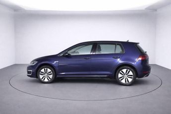 VOLKSWAGEN E-GOLF 35.8kWh e-Golf Hatchback 5dr Electric Auto (136 ps)