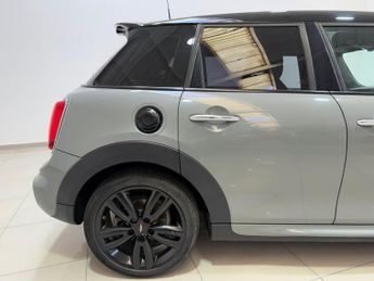 MINI HATCH 2.0 Cooper S Sport Hatchback 5dr Petrol Steptronic Euro 6 (s/s) 