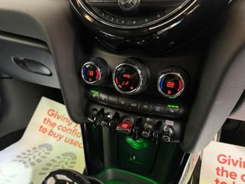 MINI HATCH 2.0 Cooper S Sport Hatchback 5dr Petrol Steptronic Euro 6 (s/s) 