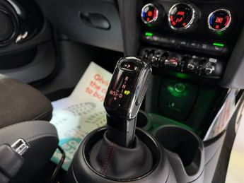 MINI HATCH 2.0 Cooper S Sport Hatchback 5dr Petrol Steptronic Euro 6 (s/s) 