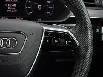 AUDI Q8 E-TRON 55 Black Edition SUV 5dr Electric Auto quattro 114kWh (11kW Char