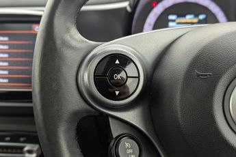 SMART FORFOUR 17.6kWh Premium Hatchback 5dr Electric Auto (22kW Charger) (82 p