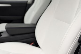 TESLA Model 3 (Dual Motor) Long Range Saloon 4dr Electric Auto 4WDE (346 ps)