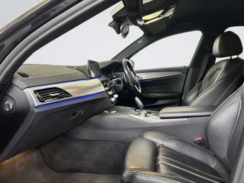 BMW 5 SERIES 2.0 520i GPF M Sport Saloon 4dr Petrol Auto Euro 6 (s/s) (184 ps