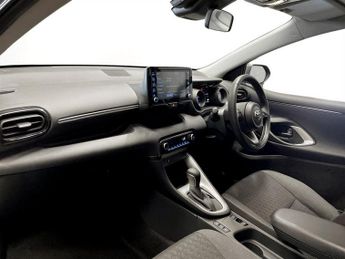 TOYOTA YARIS 1.5 VVT-h Design Hatchback 5dr Petrol Hybrid E-CVT Euro 6 (s/s) 