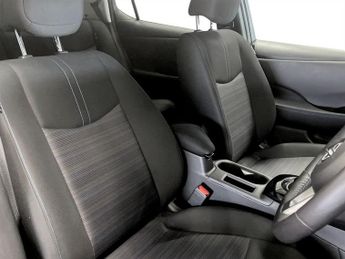 NISSAN LEAF 39kWh N-Connecta Hatchback 5dr Electric Auto (150 ps)