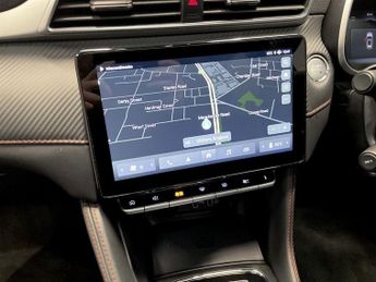 MG MG ZS 72.6kWh Trophy Long Range SUV 5dr Electric Auto (156 ps)