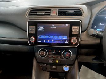 NISSAN LEAF 39kWh Acenta Hatchback 5dr Electric Auto (150 ps)