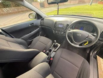 HYUNDAI I30 1.4 Comfort Hatchback 5dr Petrol Manual Euro 4 (108 bhp)