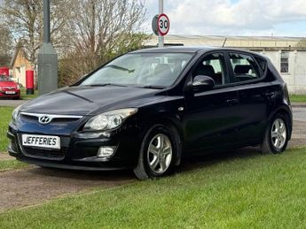 HYUNDAI I30 1.4 Comfort Hatchback 5dr Petrol Manual Euro 4 (108 bhp)
