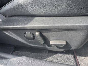 FORD FOCUS 1.5 EcoBlue ST-Line X Hatchback 5dr Diesel Auto Euro 6 (s/s) (12