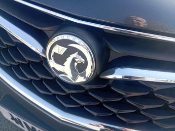 VAUXHALL MOKKA X 1.4i Turbo Design Nav SUV 5dr Petrol Auto Euro 6 (140 ps)