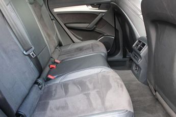 AUDI Q5 2.0 TDI 40 S line SUV 5dr Diesel S Tronic quattro Euro 6 (s/s) (