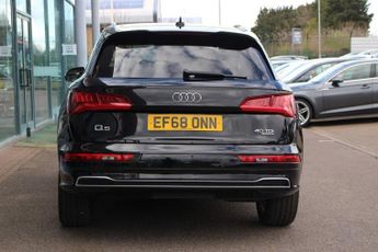 AUDI Q5 2.0 TDI 40 S line SUV 5dr Diesel S Tronic quattro Euro 6 (s/s) (