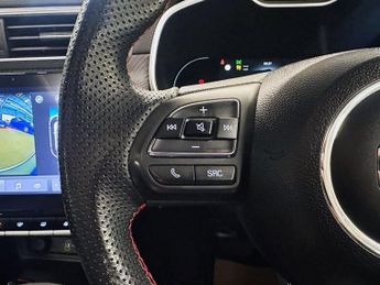 MG MG ZS 51.1kWh Trophy SUV 5dr Electric Auto (176 ps)