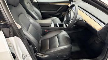 TESLA Model 3 (Dual Motor) Long Range Saloon 4dr Electric Auto 4WDE (346 ps)
