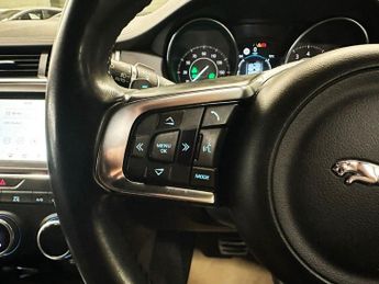 JAGUAR E-PACE 2.0 P250 R-Dynamic SE SUV 5dr Petrol Auto AWD Euro 6 (s/s) (249 