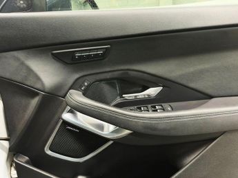 JAGUAR E-PACE 2.0 P250 R-Dynamic SE SUV 5dr Petrol Auto AWD Euro 6 (s/s) (249 