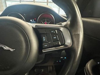 JAGUAR E-PACE 2.0 D180 R-Dynamic S SUV 5dr Diesel Auto AWD Euro 6 (s/s) (180 p