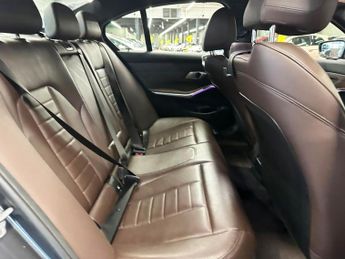 BMW 3 SERIES 2.0 330e 12kWh M Sport Saloon 4dr Petrol Plug-in Hybrid Auto Eur