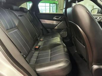 LAND ROVER RANGE ROVER VELAR 2.0 D180 R-Dynamic SE SUV 5dr Diesel Auto 4WD Euro 6 (s/s) (180 