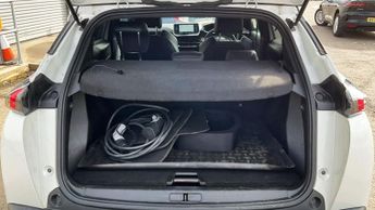 PEUGEOT E-2008 50kWh GT Premium SUV 5dr Electric Auto (136 ps)
