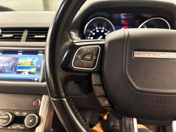 LAND ROVER RANGE ROVER EVOQUE 2.0 TD4 SE Tech SUV 5dr Diesel Auto 4WD Euro 6 (s/s) (180 ps)