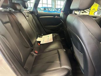 AUDI A3 1.5 TFSI CoD 35 Sport Sportback 5dr Petrol S Tronic Euro 6 (s/s)