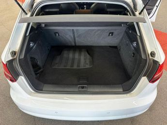 AUDI A3 1.5 TFSI CoD 35 Sport Sportback 5dr Petrol S Tronic Euro 6 (s/s)