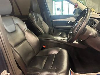 VOLVO XC90 2.0h T8 Twin Engine 10.4kWh Momentum SUV 5dr Petrol Plug-in Hybr