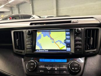 TOYOTA RAV4 2.5 VVT-h Excel SUV 5dr Petrol Hybrid CVT 4WD Euro 6 (s/s) (Safe